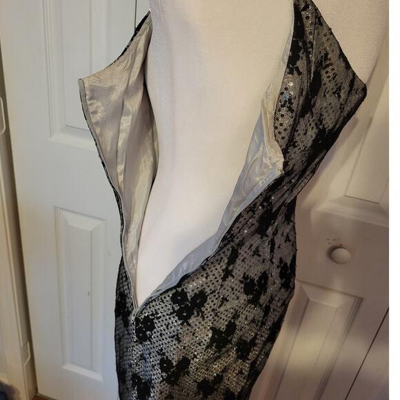 Robert, 4 | 90s Bodycon Lacy Sequences Evening Prom Dress - Picture 5 of 6